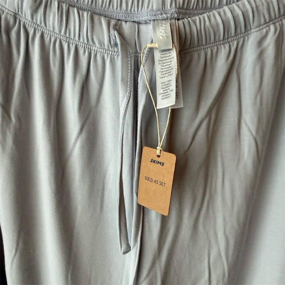 SKIMS Soft Lounge Set Womens Size M Light Blue Long Sleeve Top & Pants - Picture 5 of 7